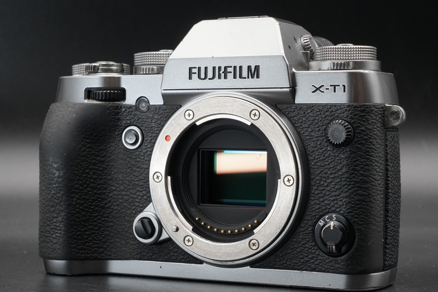 Fujifilm X-T1 16.3MP Mirrorless Digital Camera Black US Duty Paid 11267