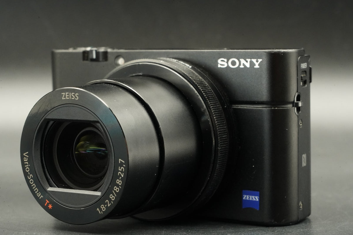 Sony Cyber-shot DSC-RX100 III M3 Point Shoot Digital Camera US STOCK #11554