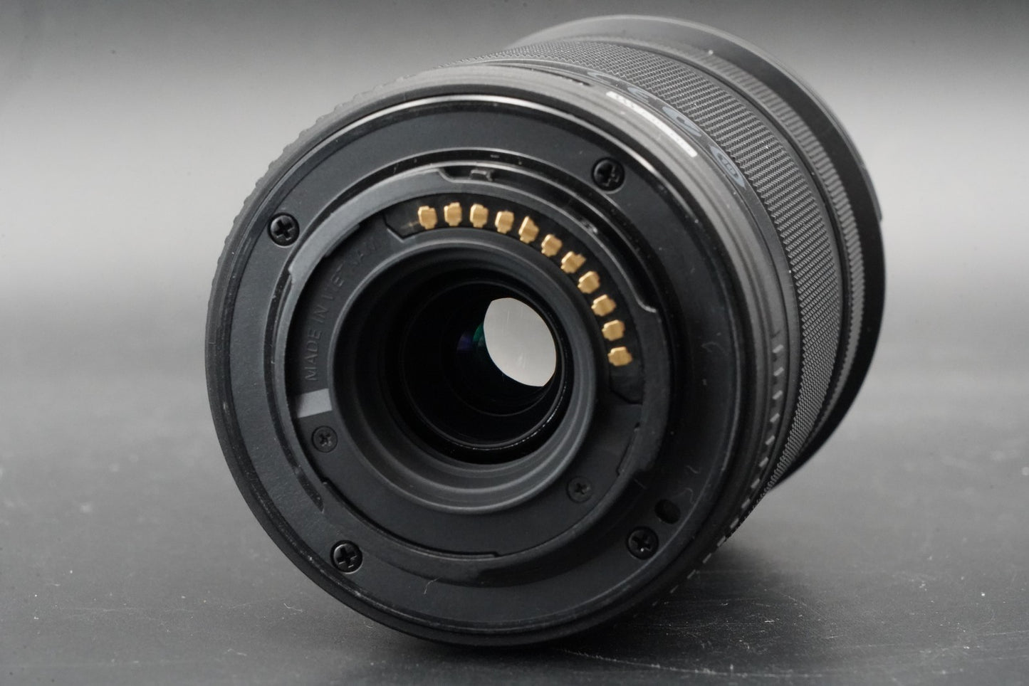 1849 cuts! Olympus OM-D E-M10 Mirrorless Camera + 14-42mm 40-150mm 10956