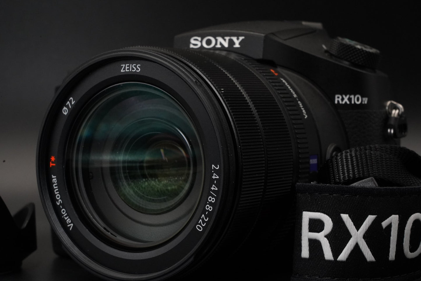 Sony Cyber-Shot RX10 IV 20.1MP Digital Camera DSC-RX10M4 US DUTY PAID 10931