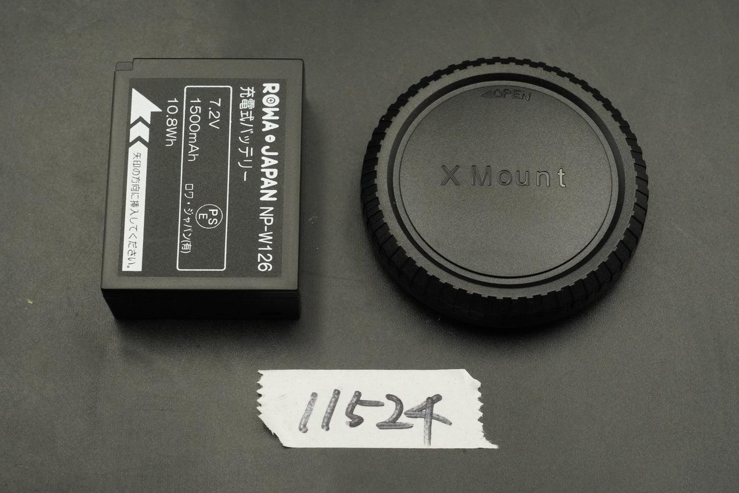 Only 1 cuts!! Fujifilm X-Pro2 24.3MP Mirrorless Digital Camera Black 11524
