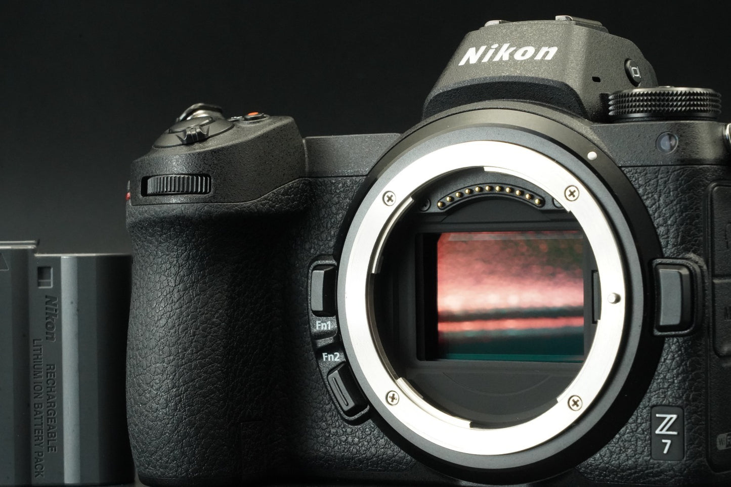 11983 cuts!! Nikon Z7 45.7MP Full-Frame Mirrorless Camera Body 11694