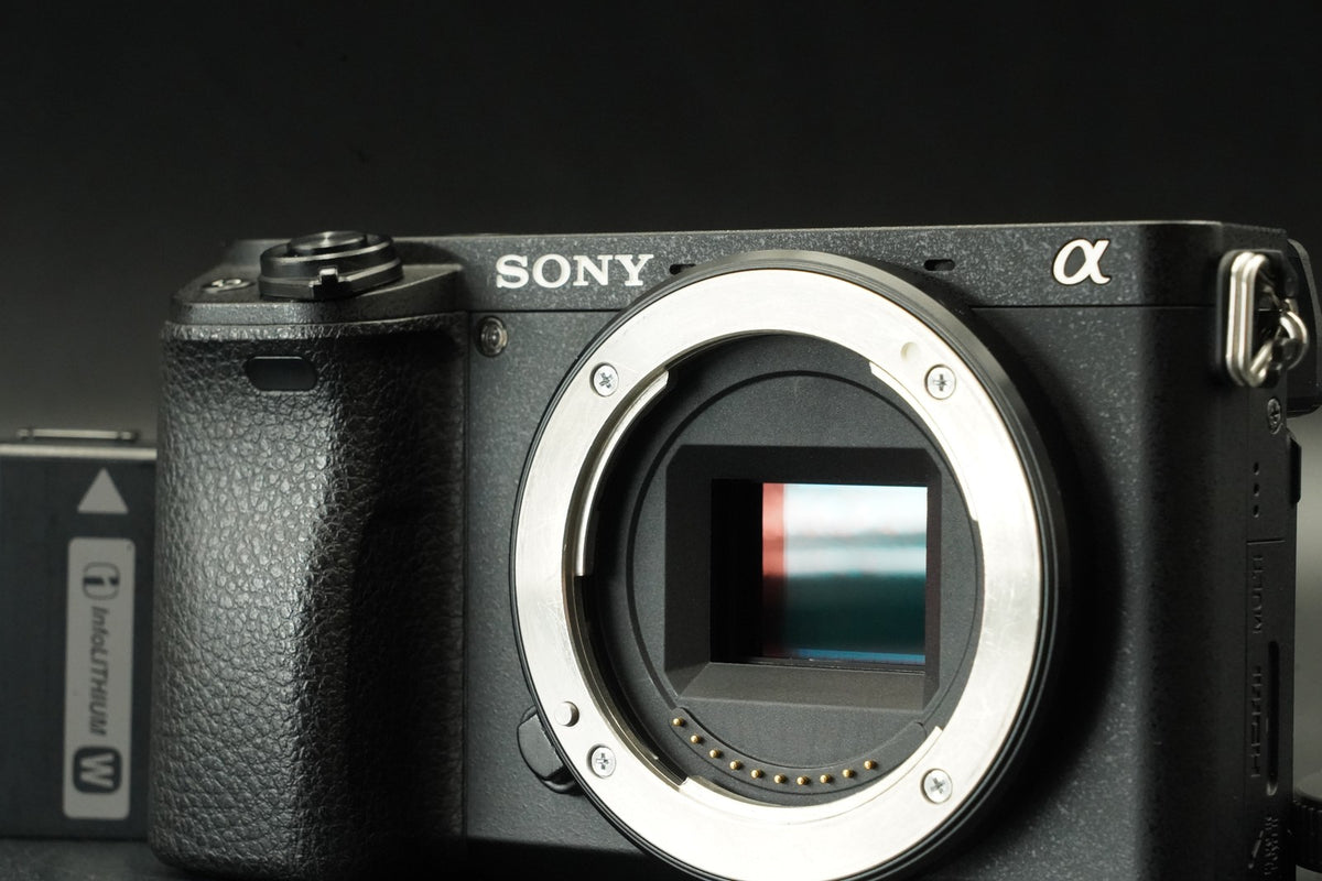Sony Alpha a6300 Mirrorless Digital Camera Body Only Black -16282 cuts- #12249