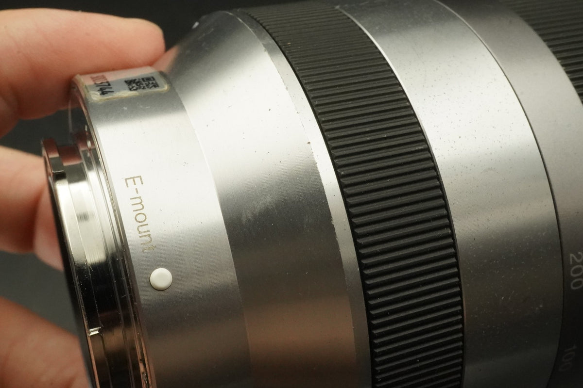 Sony E 18-200mm f/3.5-6.3 OSS Lens E Mount SEL18200 Silver #12037