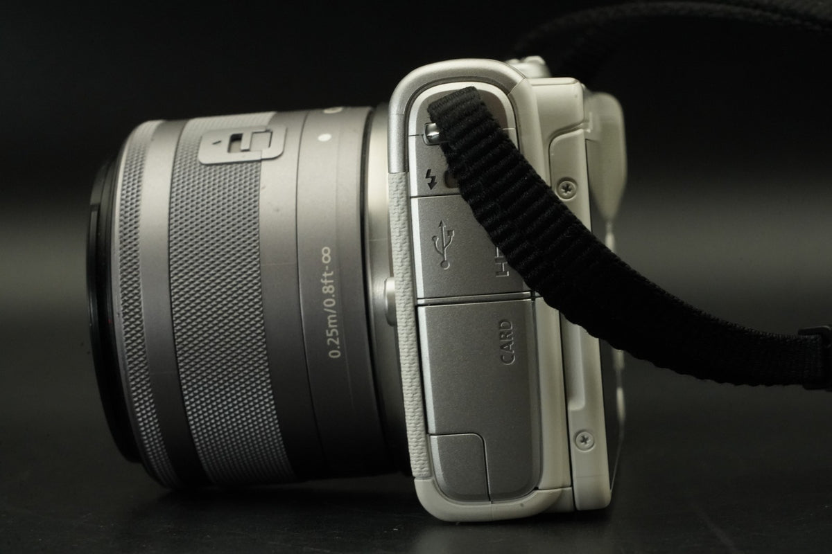 Canon EOS M100 fotocamera digitale 15-45 mm 55-200 mm attacco EF-M bianco #11834