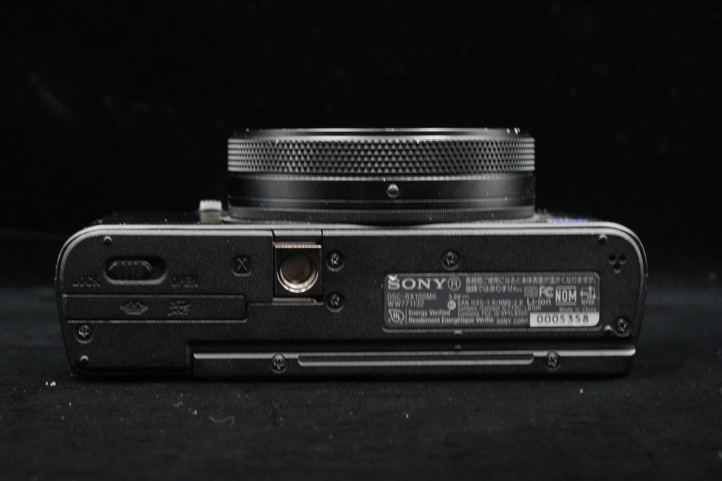 [US Duty Paid] Sony Cyber Shot RX100 VI M6 Compact Digital Camera Black 9684