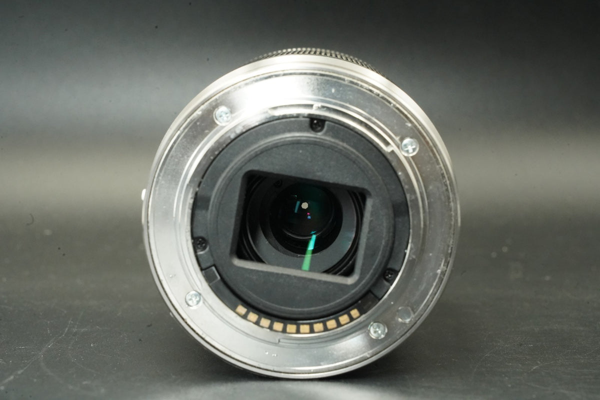 Sony a5100 Digital Camera White with 14-42mm + 55-210mm Lens -34090 cuts- #12365