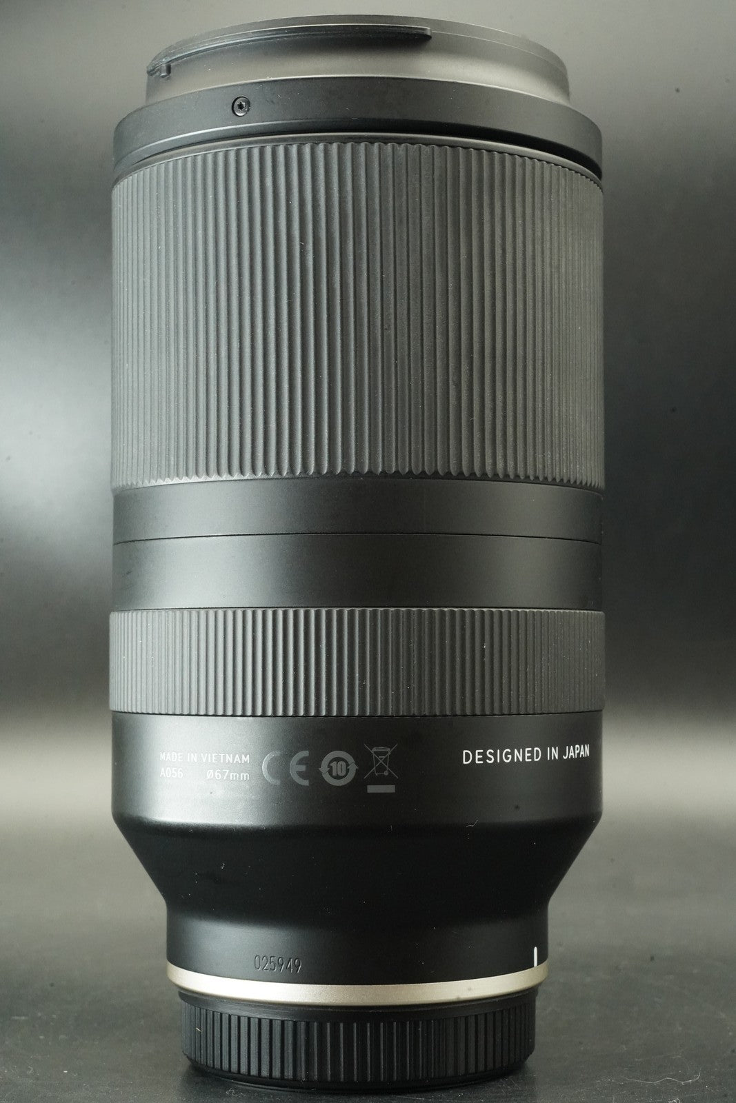Tamron 70-180 mm F/2.8 Di III VXD Objektiv für Sony E Mount #11982