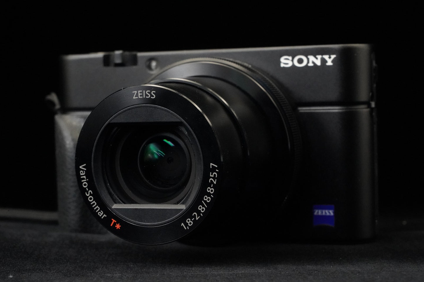 Sony Cyber-shot DSC-RX100M3 III Point Shoot Digital Camera US Duty Paid 10767