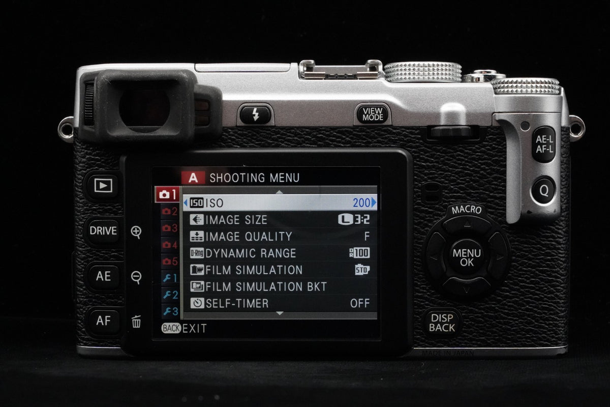 Fujifilm X Series X-E1 16.3MP Digital SLR Camera Body Silver US STOCK #9917