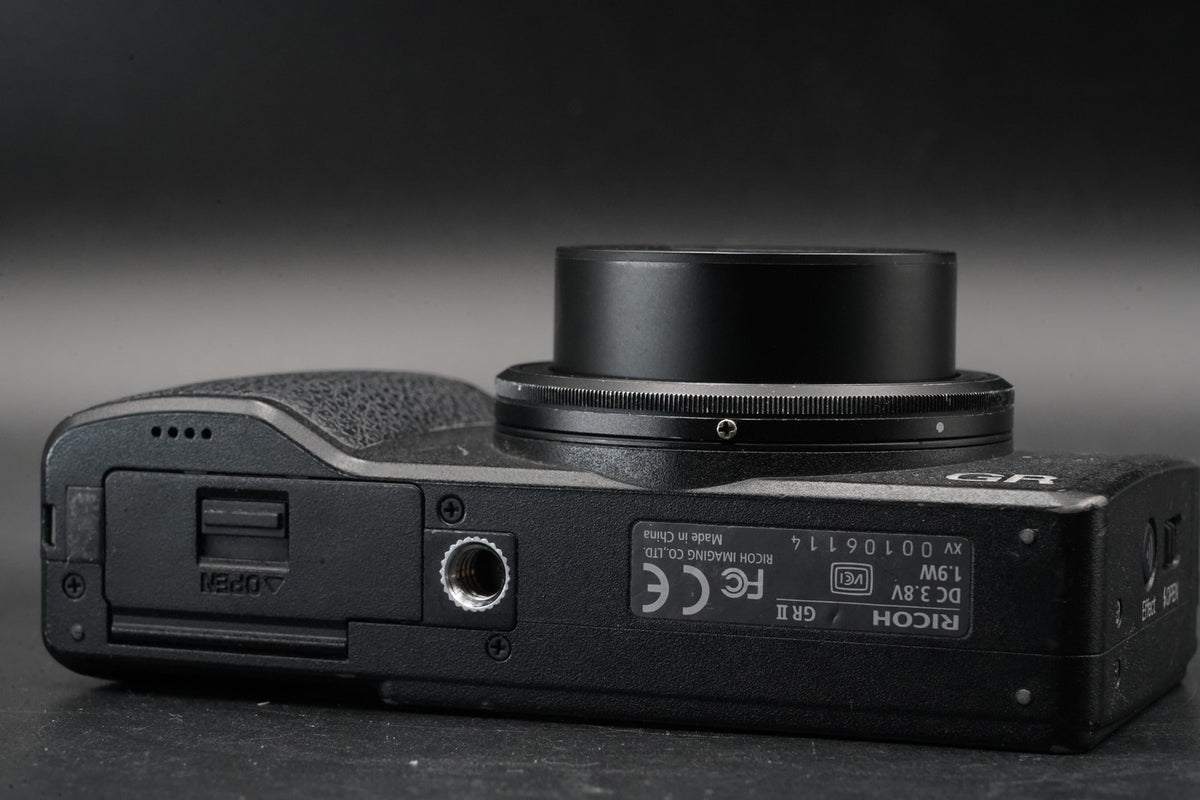 RICOH GR II 16.2 MP Compact Digital Video Camera US STOCK #11188