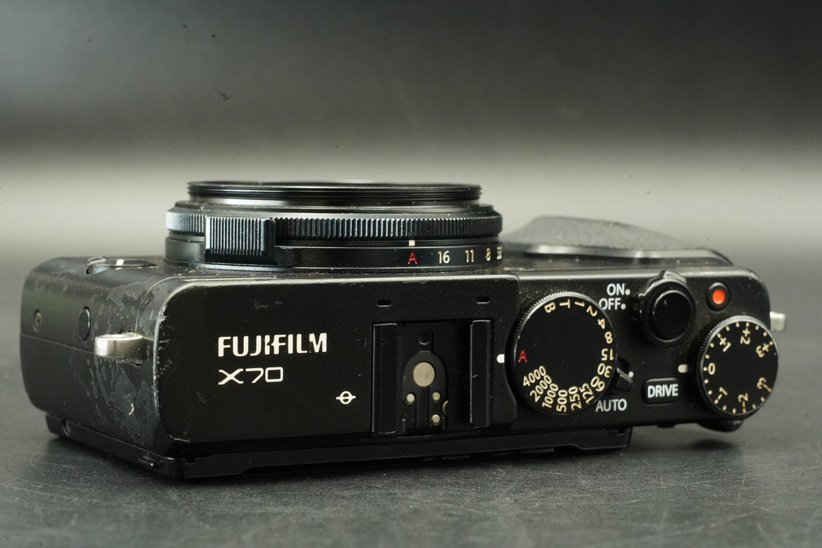 Fujifilm Fuji X70 X 70 Black 16.3MP Digital Camera #11988