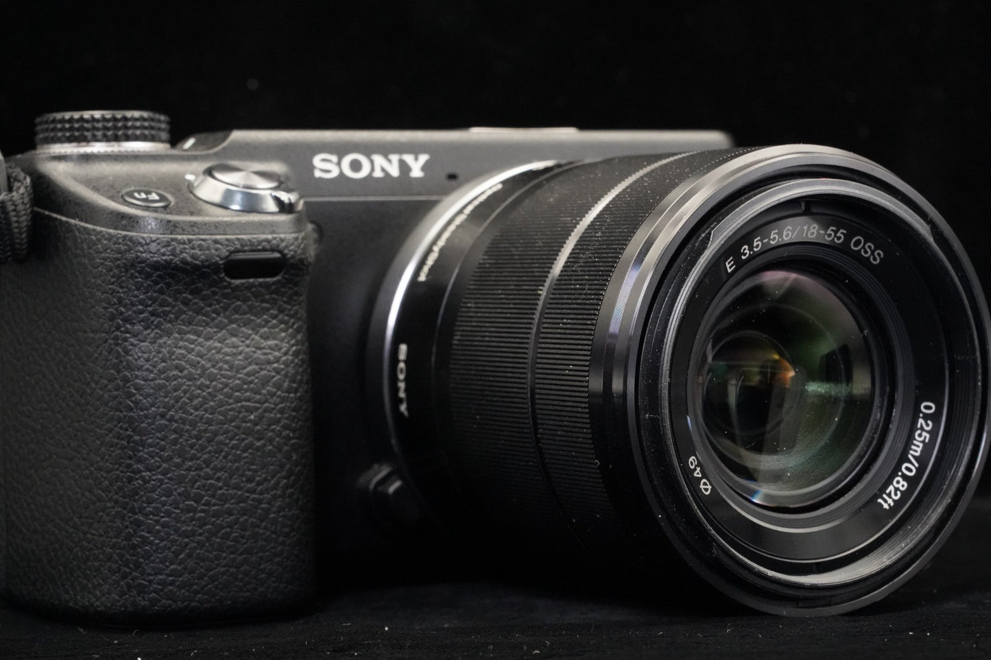 ENGLISH OK! [US Duty Paid] Sony α NEX-6 Digital Camera w/ 16-50mm PZ Lens 9306