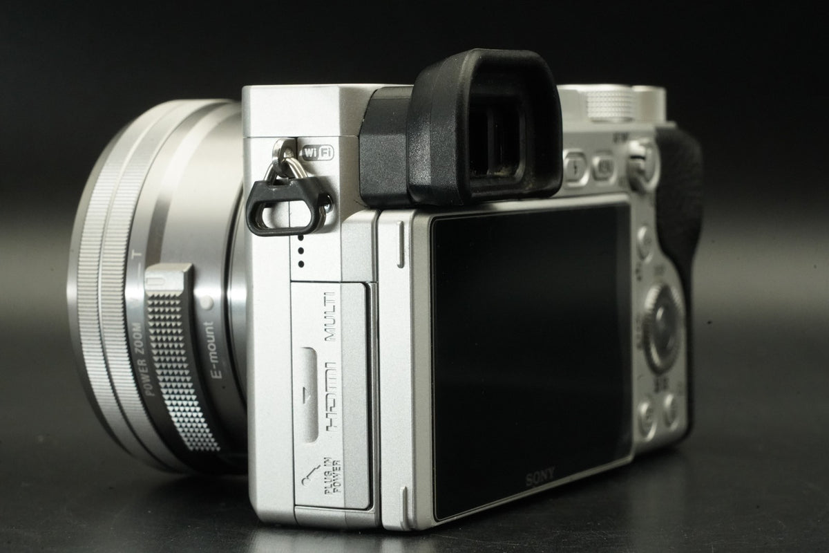 Sony Alpha A6400 Mirrorless Digital Camera with Lens Silver -87045 cuts- #12008