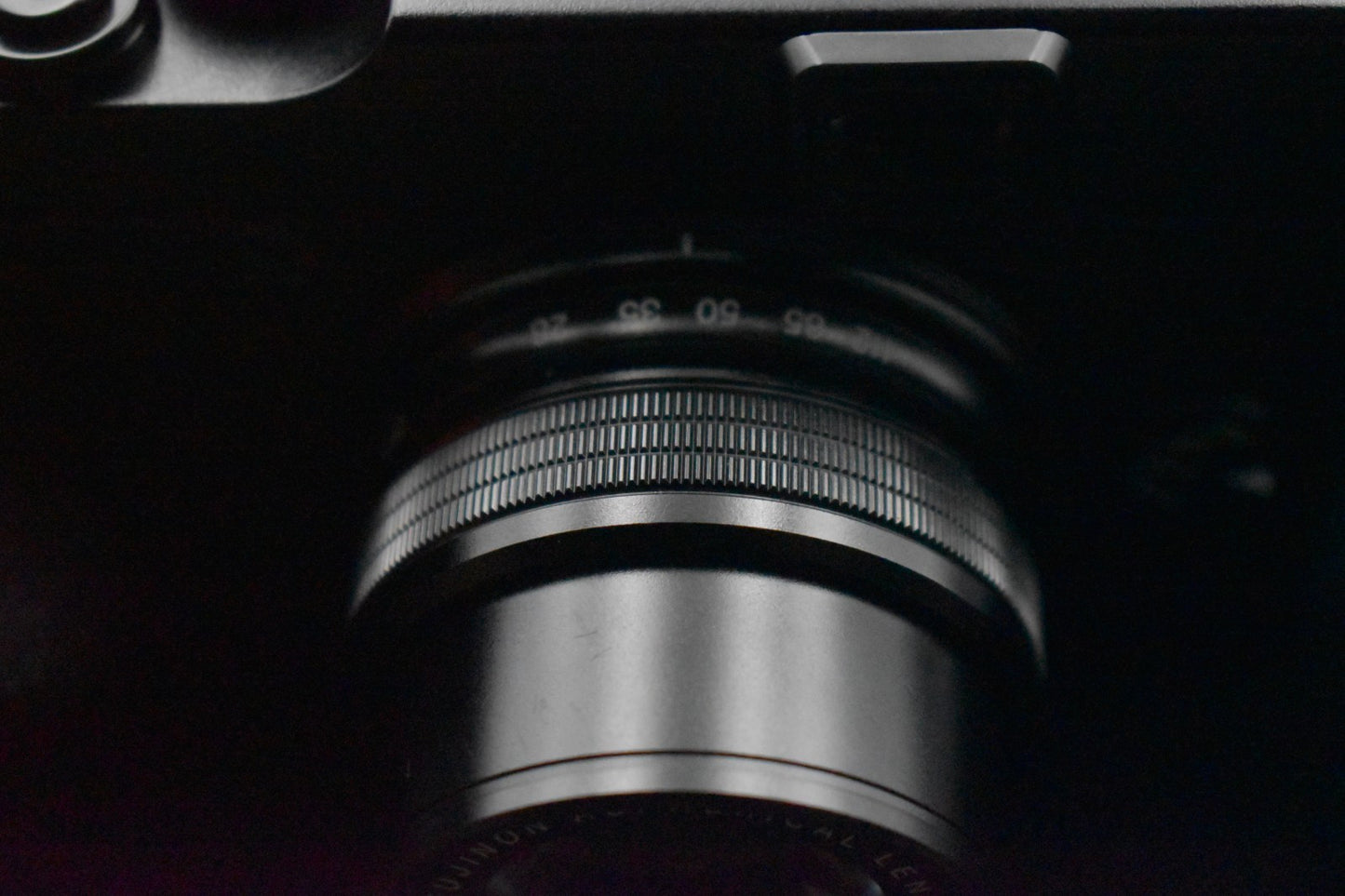[US Duty Paid] Fujifilm X10 Black pPoint and Shoot Compact Digital Camera 9325