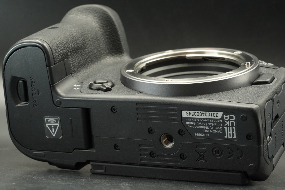 Canon EOS R7 Mirrorless Digital Camera -1134 cuts- #11528