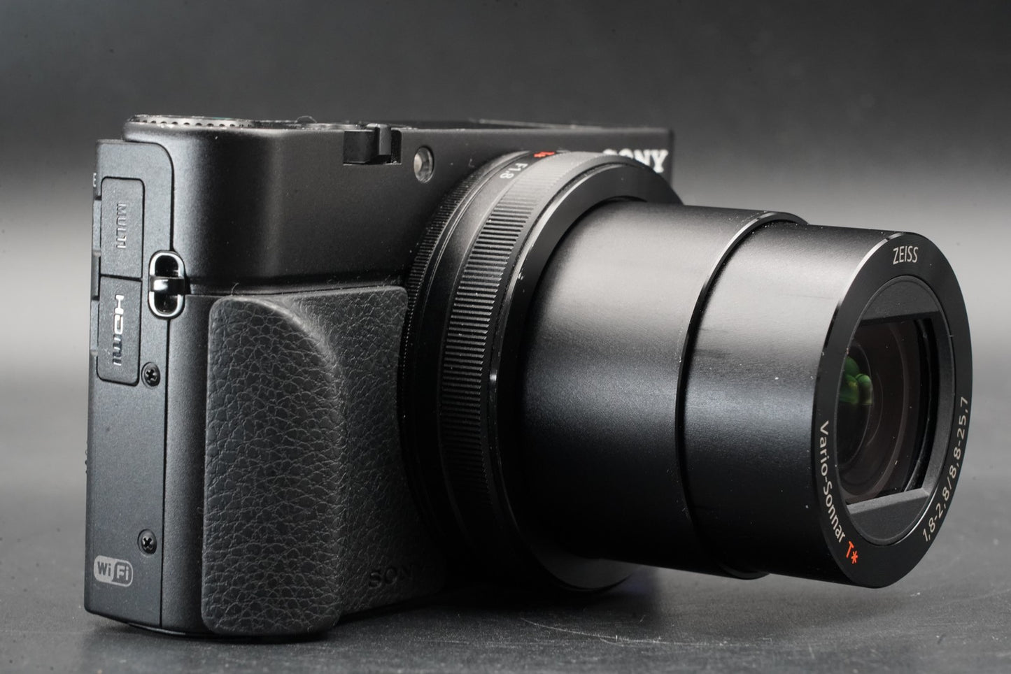 Sony Cyber-shot DSC-RX100M3 III Point Shoot Digital Camera US STOCK #11070