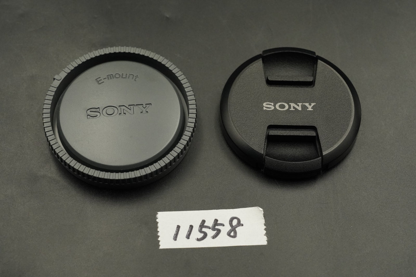 Sony Vario-Tessar T* E 16-70mm F/4 ZA OSS SEL1670Z (APS-C / Sony E) 11558
