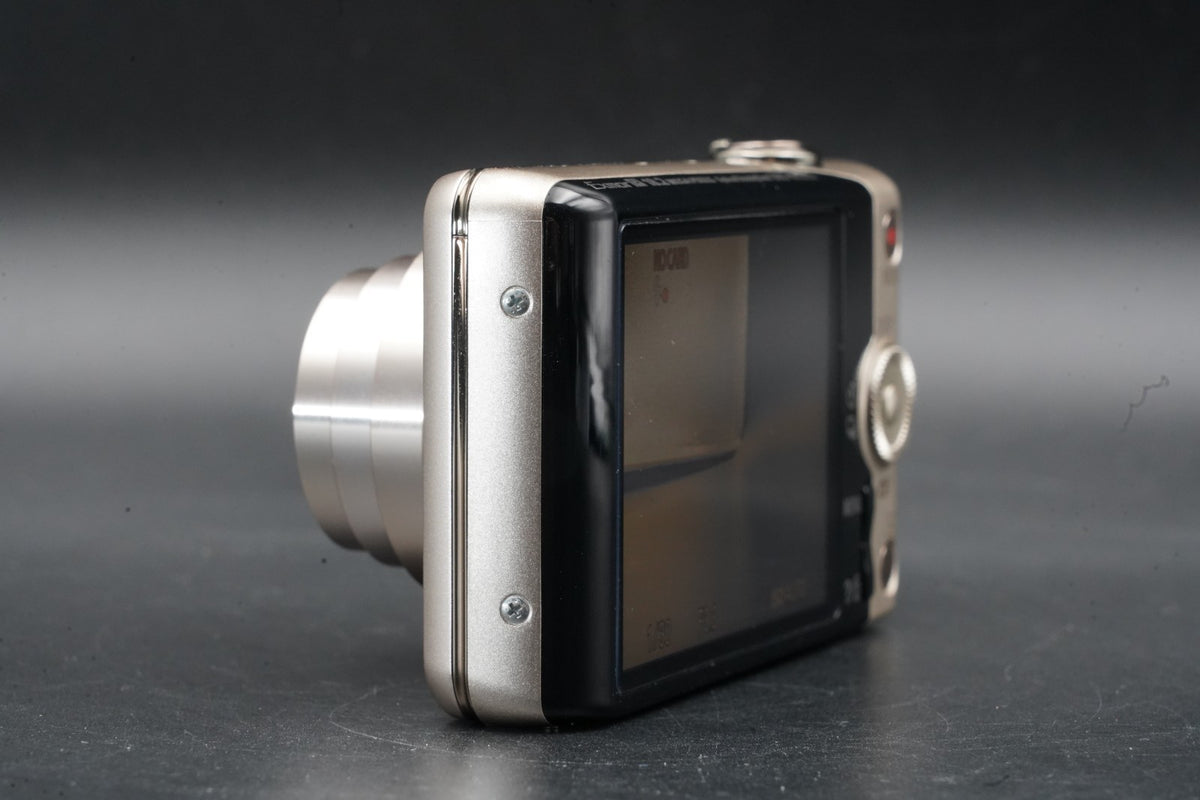 Sony Cyber-Shot DSC-WX220 Silver 18.2 MP Digital Camera English OK #11183