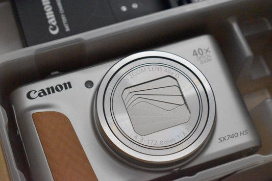 [US Duty Paid] Canon PowerShot SX740 HS silver Digital Compact Camera 6879