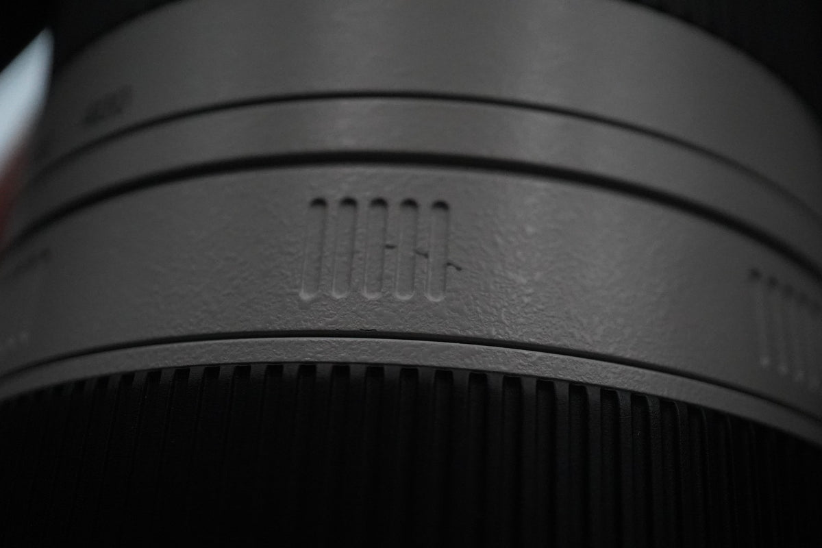 Canon EF 100-400mm f/4.5-5.6 L IS II USM AF Zoom Lens US STOCK #10939
