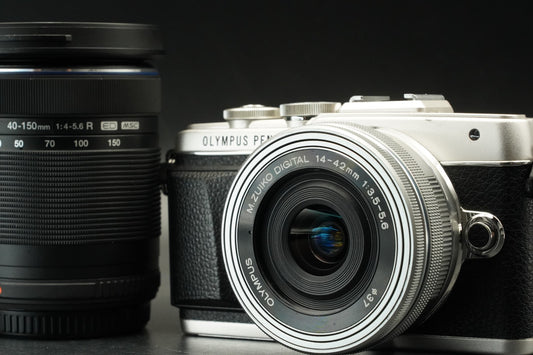 Olympus PEN E-PL7 Digital Camera Silver with 14-42mm + 40-150mm Lens #11571