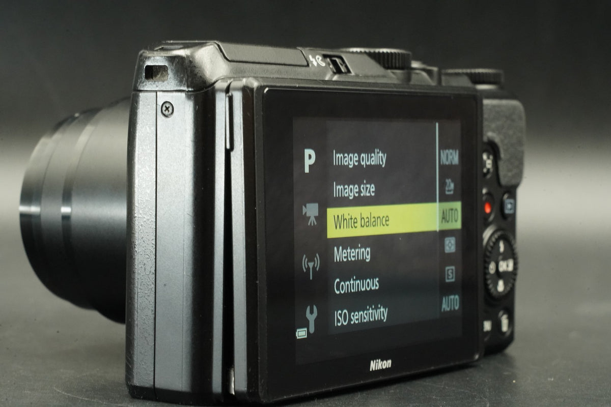 Nikon COOLPIX A900 20.3MP 35x Compact Digital Camera Black #12149