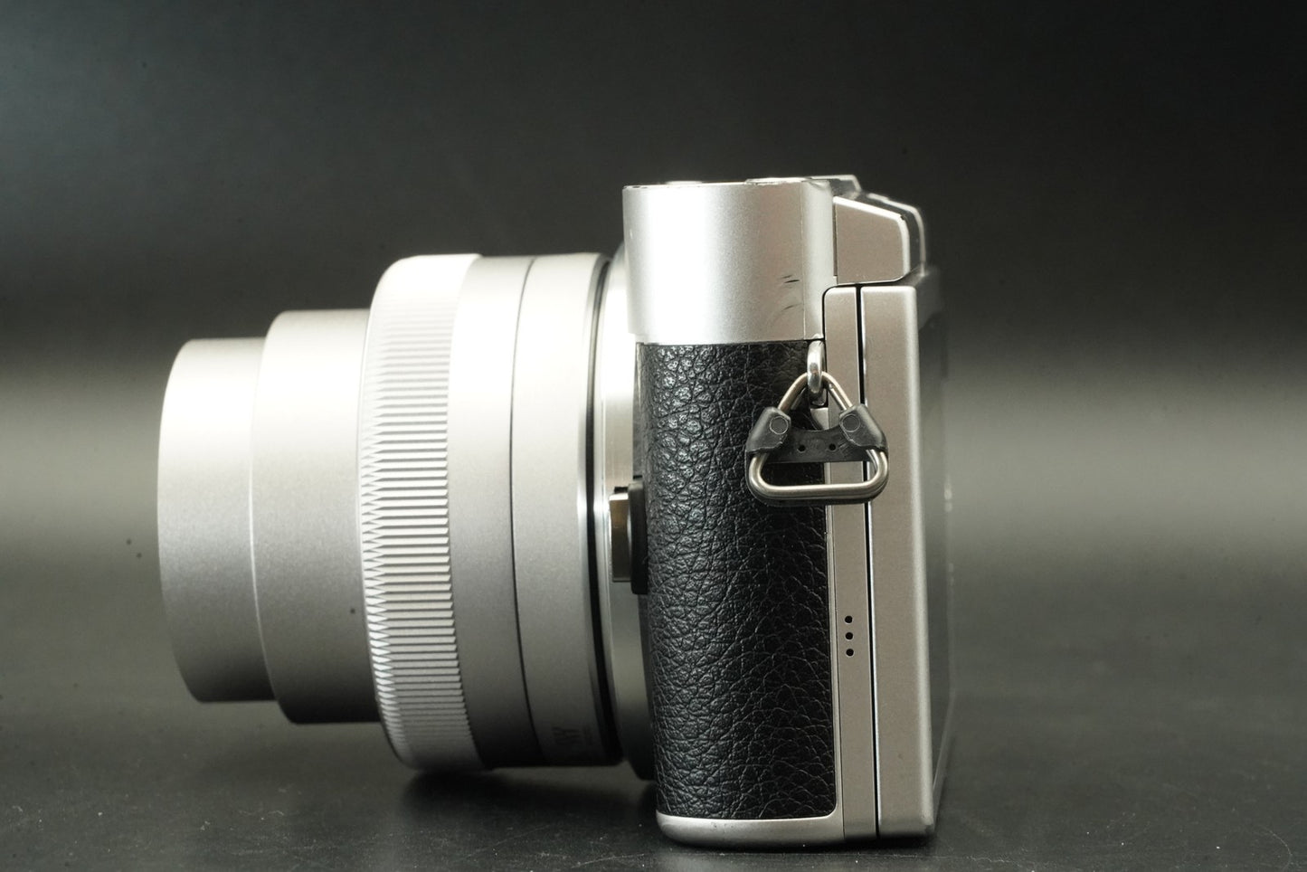 Panasonic LUMIX DC-GF9 Silver 12-32 Lens + 25mm f/1.7 English OK!! #11851