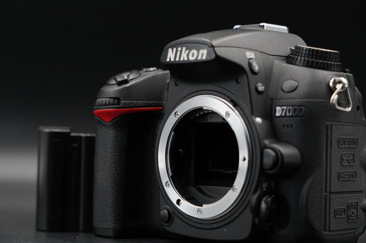 Nikon D7000 DSLR Digital SLR Camera Body -24% cuts- US STOCK #11276