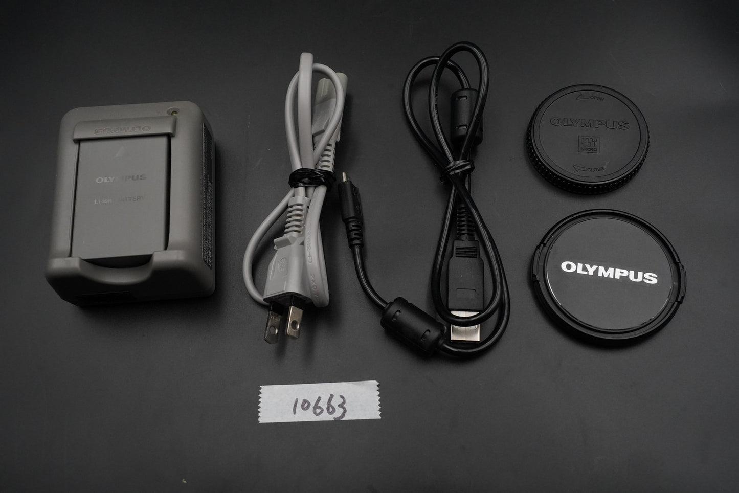 OLYMPUS PEN E-PL9 16.1MP Digital Camera w/ 2 Lens White US DUTY PAID 10663