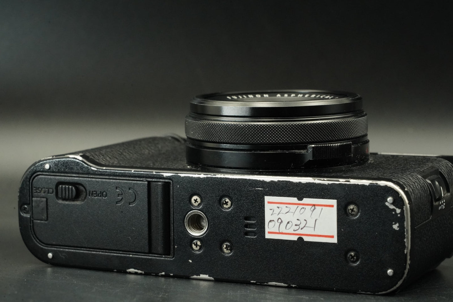 Fujifilm X100F 24.3MP Digital Camera Black -13000 cuts- #11761