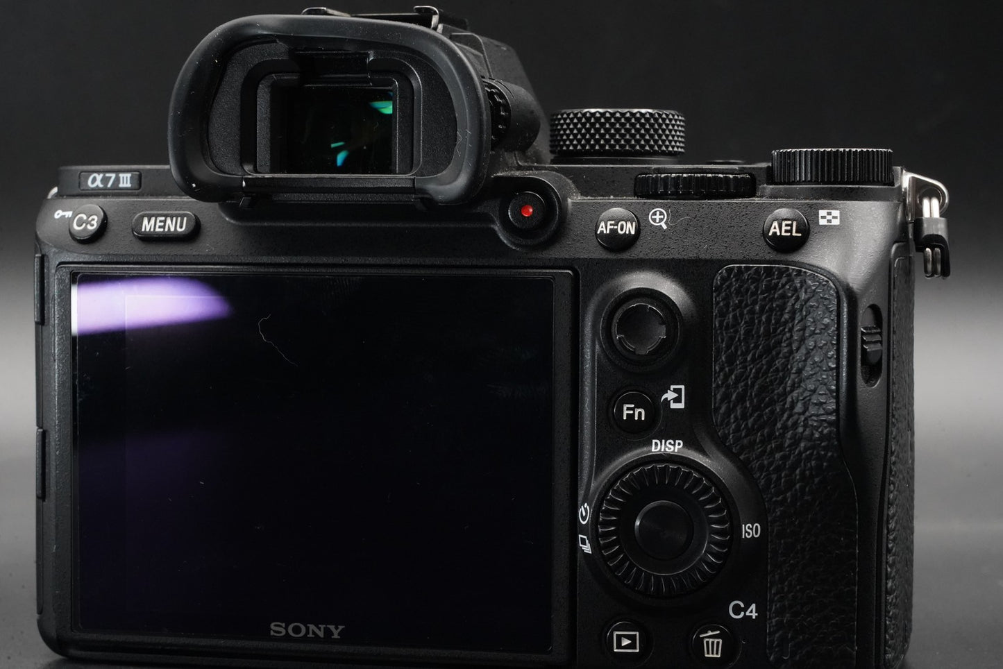 Sony Alpha a7 III ILCE-7M3 Mirrorless Digital Camera w/ FE 28-70 Lens 10825