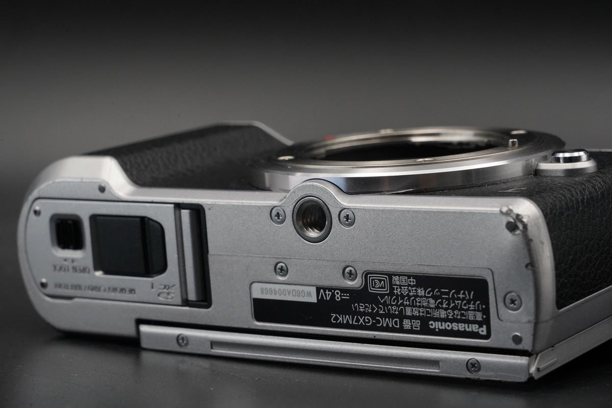 Panasonic LUMIX DMC-GX7MK2 GX85 GX80 16.0MP Silver US STOCK #11012
