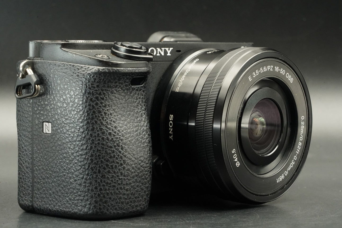 Sony Alpha A6400 Mirrorless Digital Camera Black with Lens US Duty Paid 11522