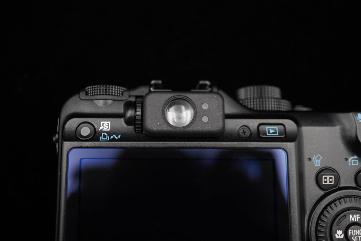 Canon PowerShot G10 Point and Shoot Digital Compact Camera [] US STOCK #R0029