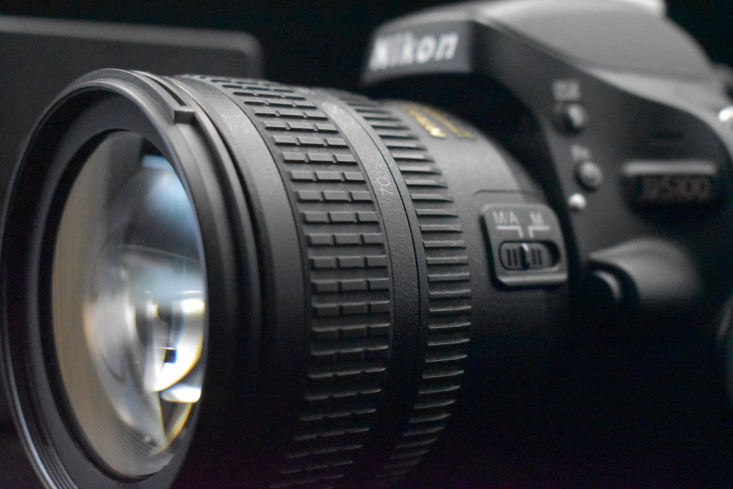 [US Duty Paid] Nikon D5100 16.2MP DSLR Digital Professional Camera w/ Lens 9124