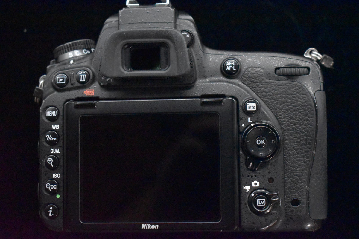 [US Duty Paid] Nikon D750 24.3MP DSLR Digital SLR Camera Body 8233