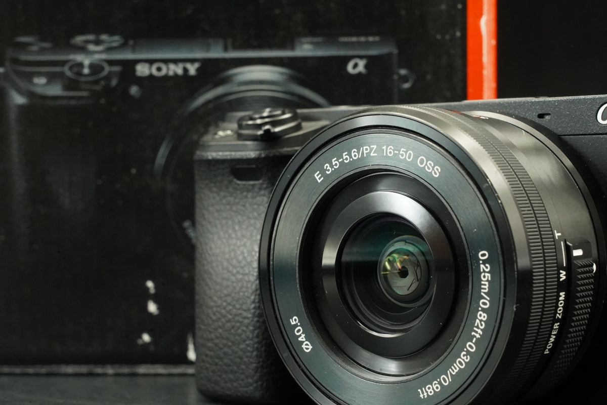 Sony a6300 + 16-50mm PZ Lens Mirrorless Digital Camera Black -8600 cuts- #12358