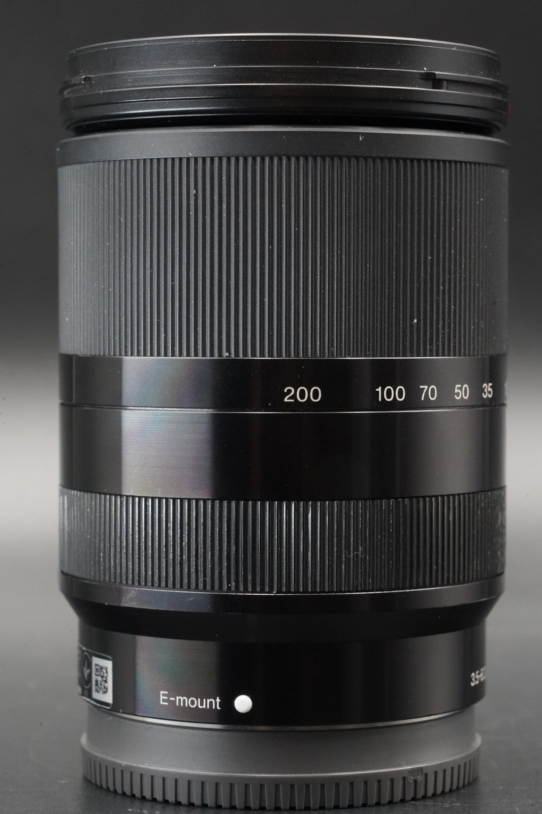 Sony E 18-200mm f/3.5-6.3 OSS LE Black Lens sony E Mount SEL18200LE 10881