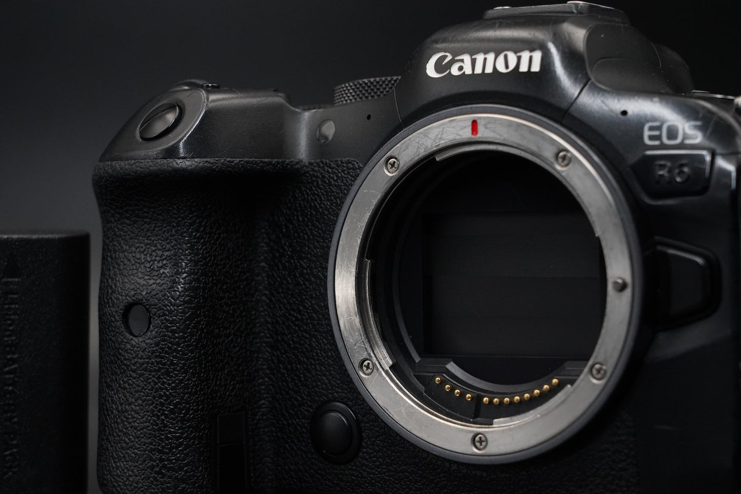 Canon EOS R6 20.1MP Mirrorless Camera US DUTY PAID 10562