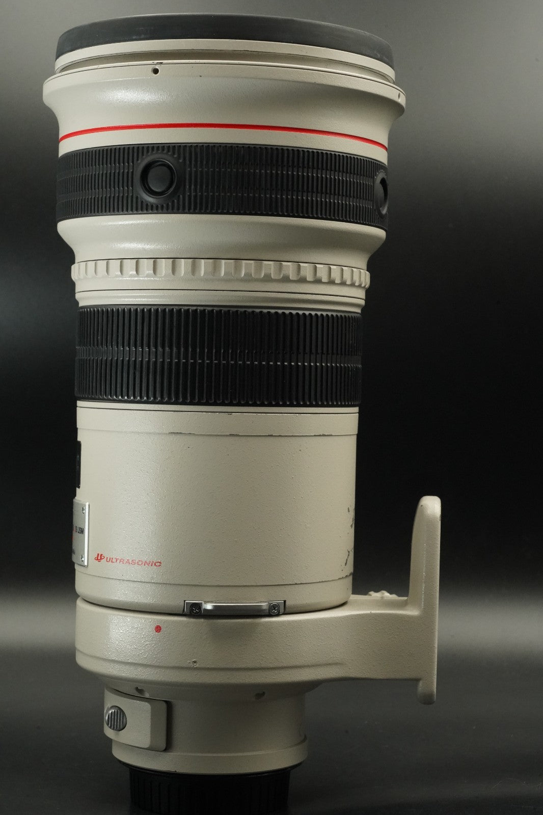 Canon EF 300mm F/2.8 L IS USM Lens w/ BOX US STOCK #11469