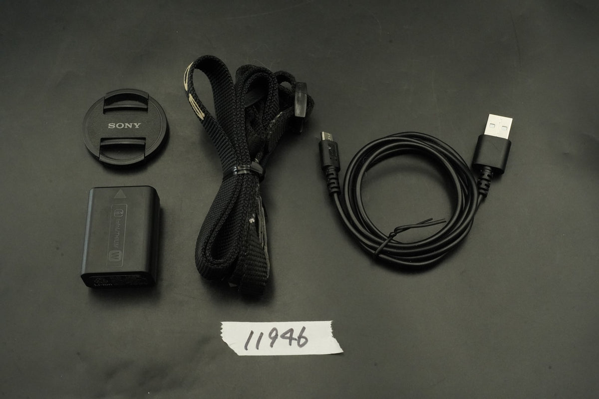 Sony Alpha a5000 Mirrorless Digital Camera with Lens Black -2674 cuts- #11946