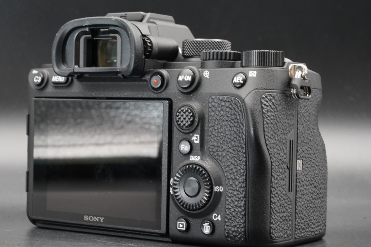 Sony A7R IV ILCE-7RM4 Mirrorless digital camera English OK -12895 cuts- #11458
