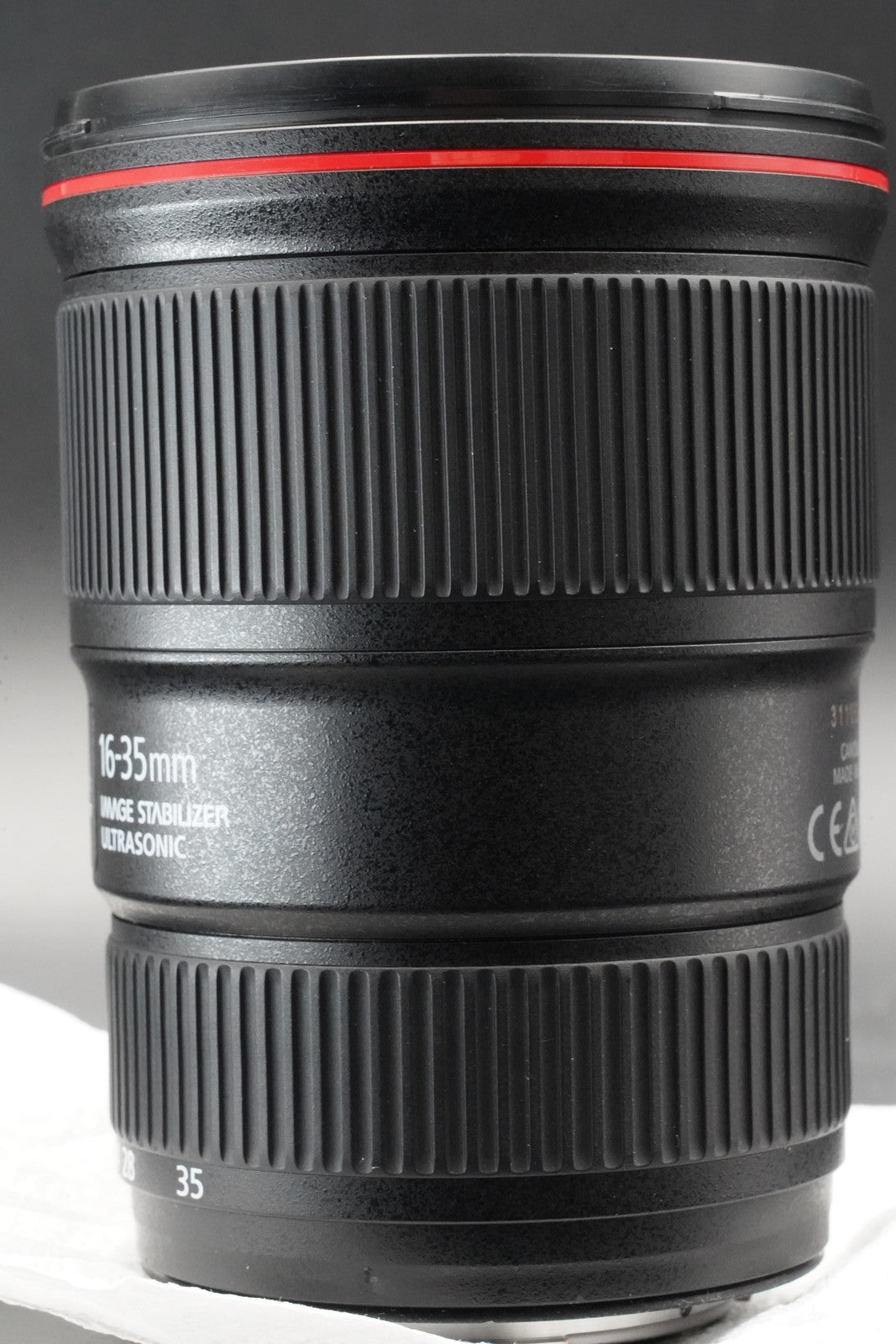Canon EF 16-35mm f/4 L IS USM Wide Angle Lens US Duty Paid 11053