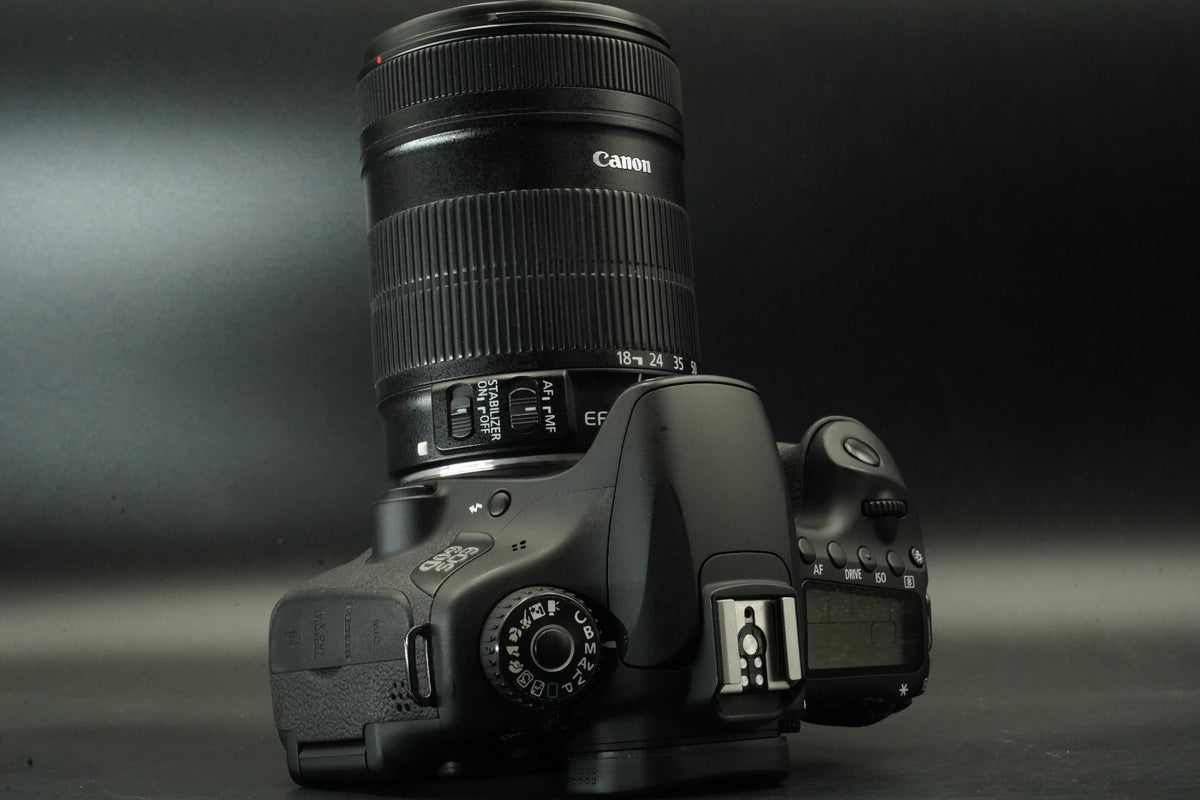 Canon EOS 60D DSLR 18MP w/ EF-S 18-135mm IS Camera -4432 cuts- US STOCK #11600