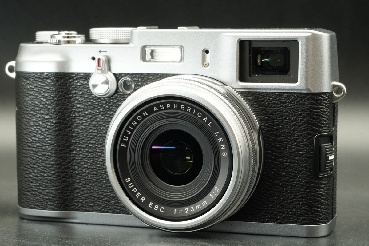 Fujifilm X100 FinePix X Series 12.3MP Silver Digital Camera #12667