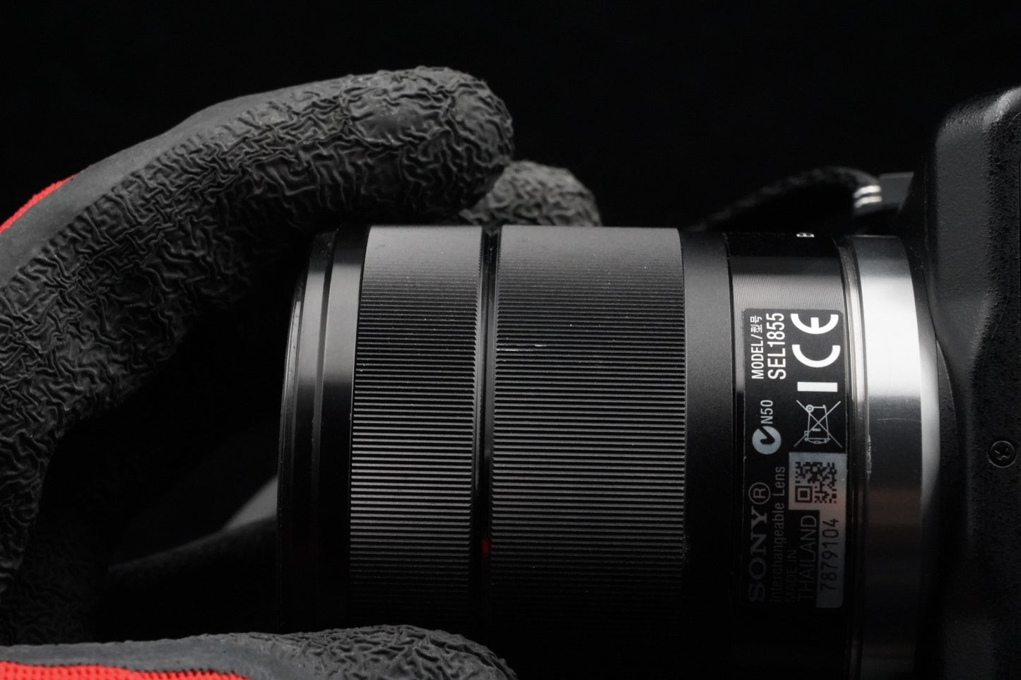 ENGLISH OK! [US Duty Paid] Sony α NEX-6 Digital Camera w/ 16-50mm PZ Lens 9306