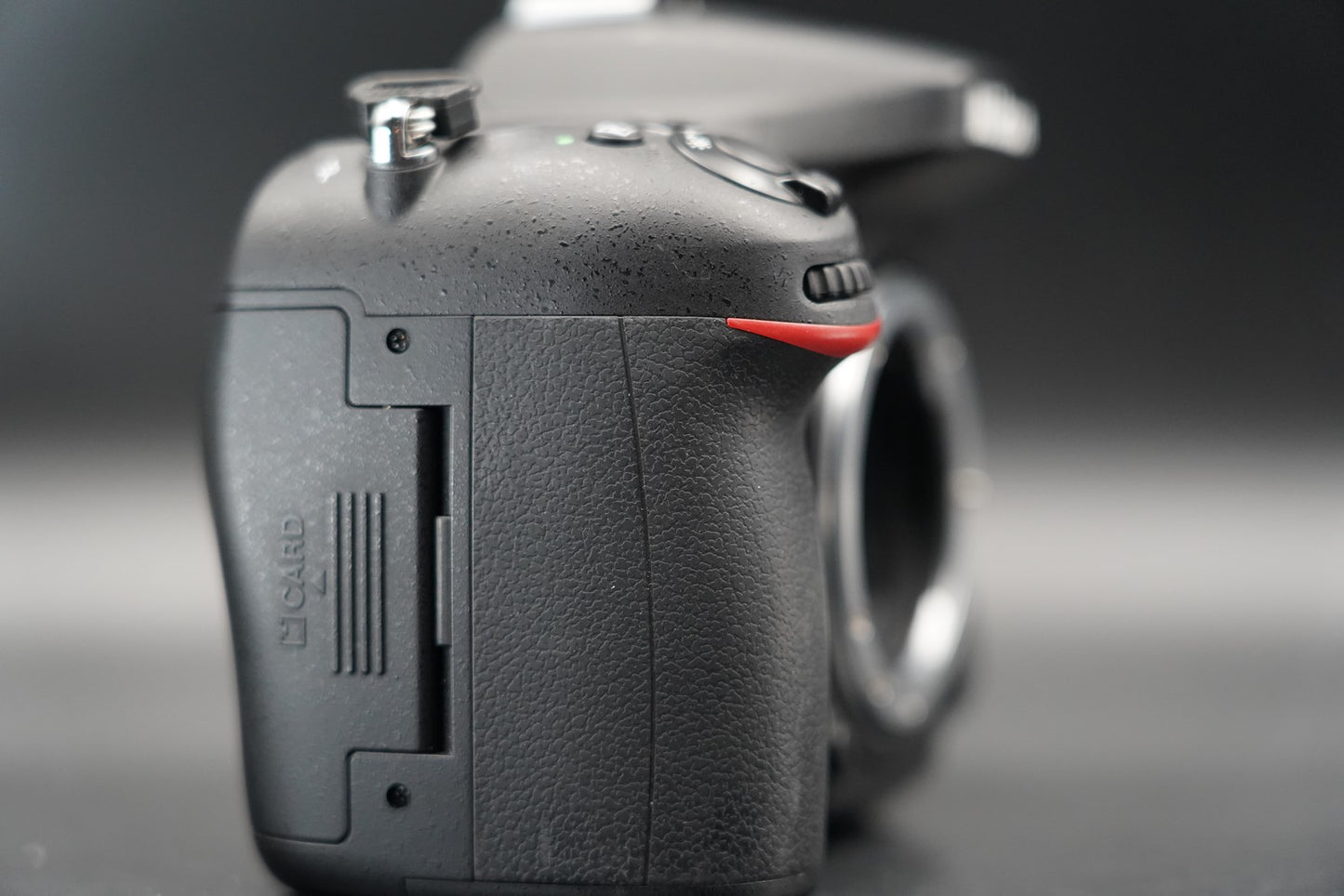 Only 3% cuts!! Nikon D7100 24.1MP Digital SLR Camera Black Body 8524