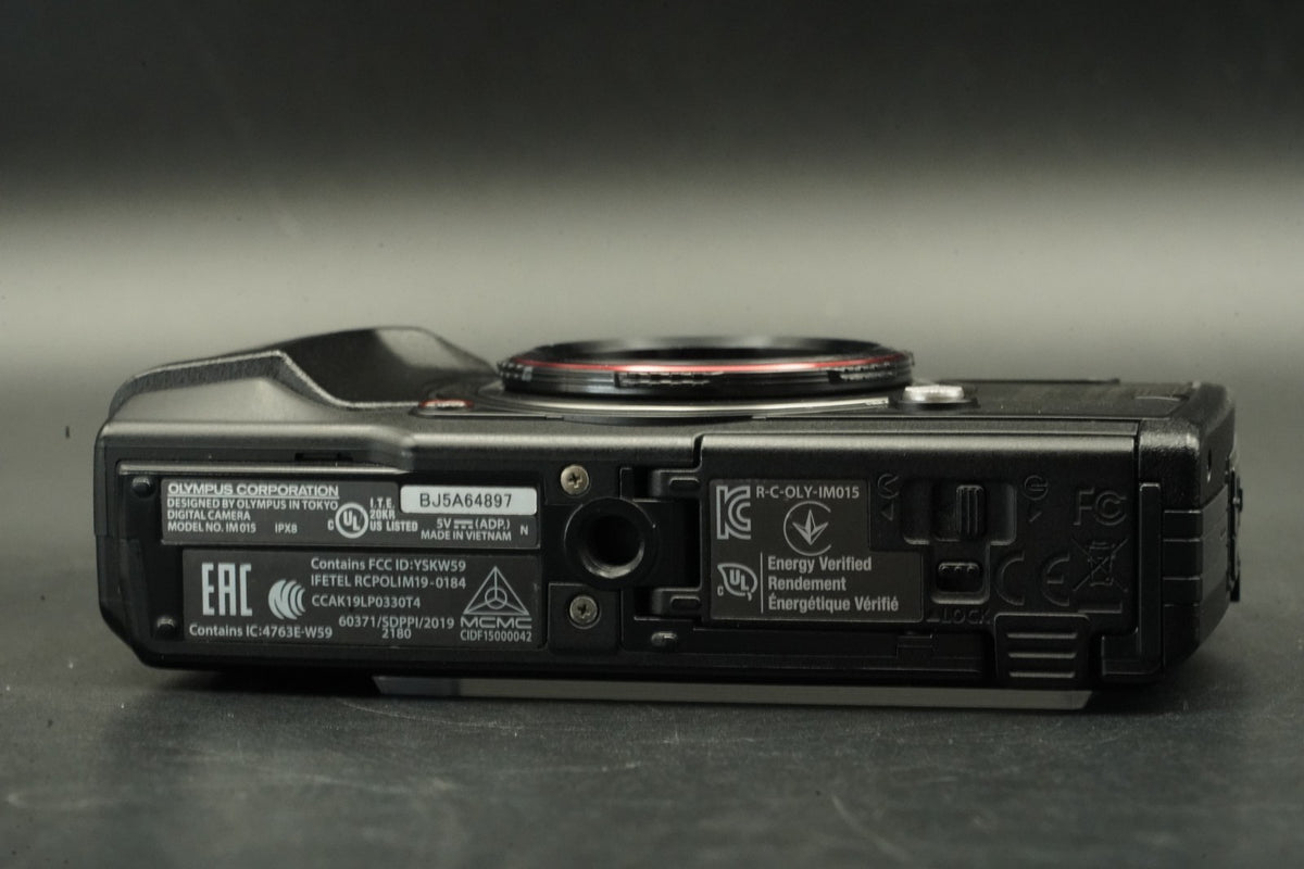 Olympus Tough TG-6 Black Waterproof Digital Camera 12MP -9799 cuts- #11666