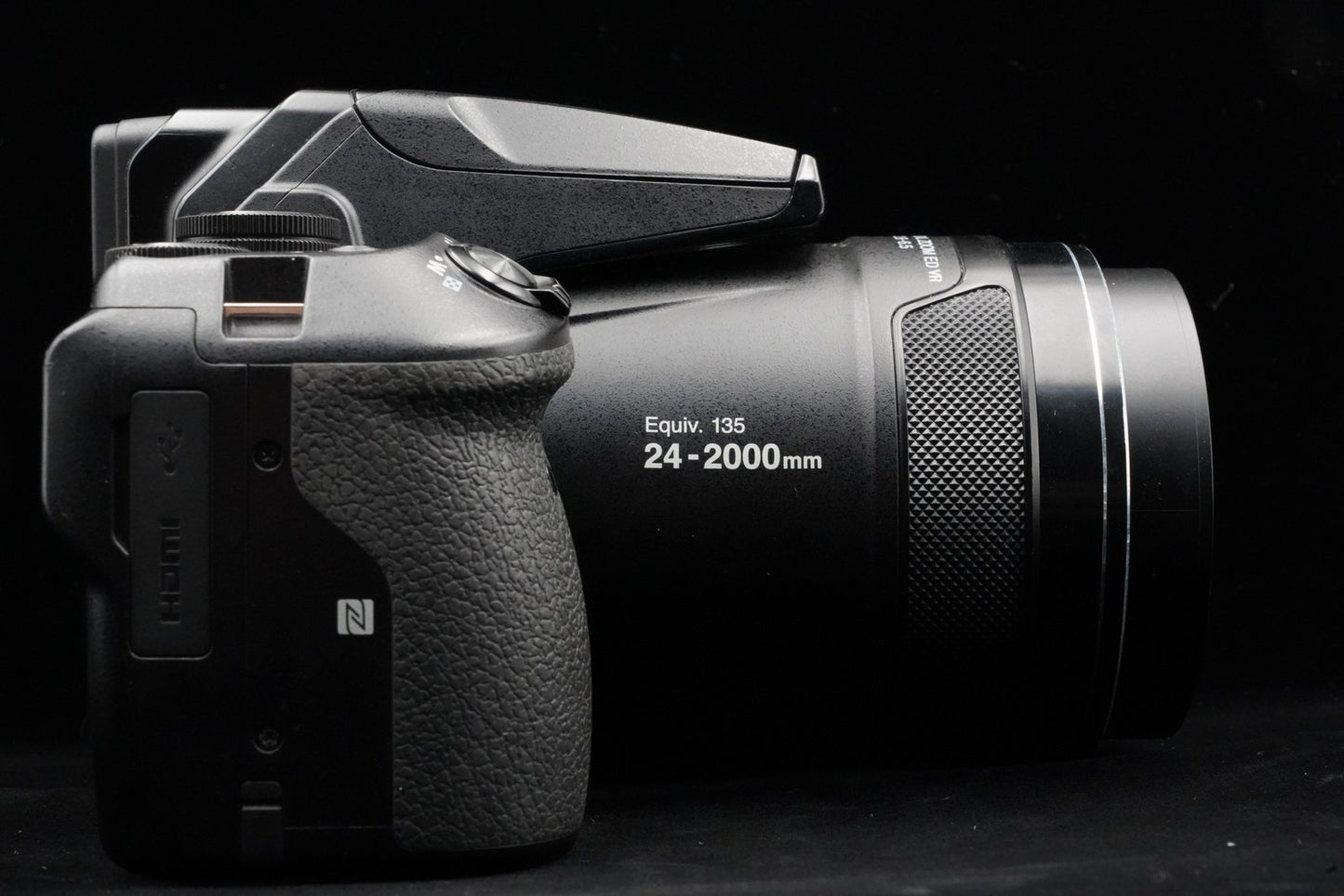 Nikon Coolpix P900 Black Point and Shoot Super Zoom Camera 10134